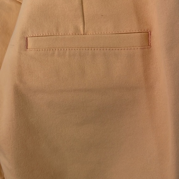 Lafayette 148 New York Bermuda Cantaloupe Melon Color Slit Pocket Shorts - Picture 7 of 10